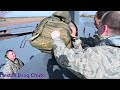 Packing Technique for Neatly Open the B-52 Bomber's Massive Drogue Parachute