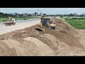 Full Video Amazing Strong Action SHANTUI DH17C2 Moving Sand & 25t Dump Trucks Push Into The Water