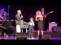 Dionne Warwick with her nephew & granddaughter - That's What Friends Are For - Los Angeles 2023