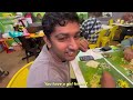 Lovely Indian Guy 🇮🇳 teach me how to eat BANANA LEAF MEAL! Indian Food 🥘🇮🇳❤️🇰🇷