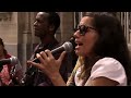 Playing For Change Band en las calles de Buenos Aires