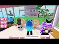 Giving Makeovers in Roblox Hair Salon!