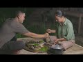 Building bamboo beds and preparing dishes from wild bamboo shoots | Cuộc sống nông thôn