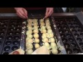 Takoyaki (Japanese snack), how to cook.