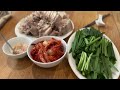 Dwaeji Gukbap Recipe (Korean Pork Rice Soup)