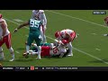 Patrick Mahomes throws it to his best receiver