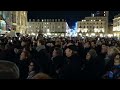 Thousands of people sing Bella Ciao in Turin, Italy (Sardine)