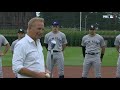 Kevin Costner leads Yankees and White Sox from cornfield onto the Field of Dreams | FOX SPORTS