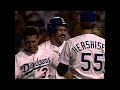 Vin Scully calls Kirk Gibson's legendary 1988 World Series Game 1 game-winning homer (Full at-bat)
