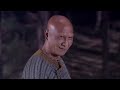 Kung Fu Movie! A martial arts master underestimates a female opponent and is instantly defeated!