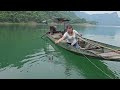 Catching fish, Fishing girl, how to catch big fish on a large lake and sell it at the market