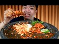 MUKBANG AYAM GORENG SAMBAL SETAN SECOBEK PAKE LALAPAN + NASI UDUK | PECEL AYAM PEDAS