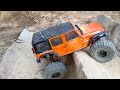 tuned scx10 go up mountain  step