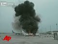 Explota avion de pasajeros en China