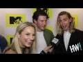Austin Butler Addresses His Love Triangle! (SHANNARA CHRONICLES) | Hollywire
