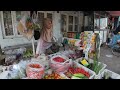 STREET FOOD EMPAL GENTONG PORRIDGE SOUP 🇮🇩 MARKET FOOD CIREBON INDONESIA