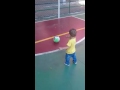 Guilherme Gullo jogando bola 1 ano 1 mês