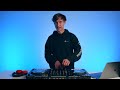 Beginner vs PRO DJ - Transition Techniques Explained