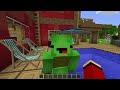 How JJ Pranked Mikey with Morph Mod in Minecraft - It's Maizen Challenge!