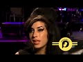 Amy Winehouse parla italiano con IA. 