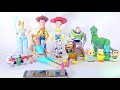 Abriendo Los Nuevos juguetes de Toy Story 4 y mini figuras de la película completa