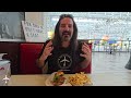 HUNTING THE BEST BURGERS AT THE MALL OF AMERICA!