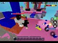 Me an drey playing bed wars pls like and sub