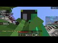 2 noobs try UHC (1)