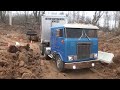 We found an abandoned truck in the forest ... I managed to start it. RC Tamiya trucks