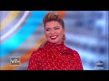 Shania Twain Opens Up About Lyme Disease and Talks 