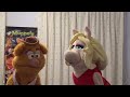 Fozzie and Miss Piggy sing Don't You Wanna Stay