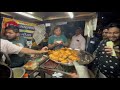 35 सालों से लोगों को खिलाते है Vada Pav का वही टेस्ट | Ujjain मालीपुरा का सबसे फेमस Jain Aloo Vada