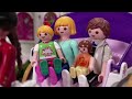 Playmobil Familie Hauser - Urlaub im Schlosshotel mit Rapunzel Spiel