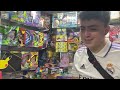 Buscando sobres antiguos de cartas Pokémon en la Frikiplaza de CDMX con Madhunter #pokemon #cdmx