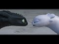 Toothless trying to impress the lightfury for almost 5 mins/4 mins