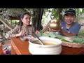 One Lunch That Real Taste Of Khmer Food! Romdoul Village Restaurant is like an ancient village.