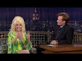 Dolly Parton Got Kicked Out Of A Hotel During Her First Trip To NYC | Late Night with Conan O’Brien
