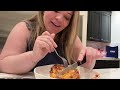 WHAT I EAT IN A DAY!!! 22 WEEKS PREGNANT!