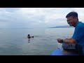 Ngopi santai di tepi danau toba balige kabupaten toba sumatera utara