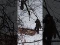 Дедовский метод очистки ковра. Снегом!