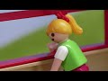 Playmobil Film Familie Hauser - Lena allein in der Schule - Der neue PLAYMOBIL Kindergarten