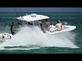 YACHT CRASHES INTO HAULOVER INLET BRIDGE IN MIAMI ( LIFE AT RISK !! ) BOAT ZONE