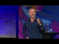 Mastering the Stage Effect: Secrets to Creating Magnetic Attention | Eric Edmeades