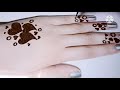 Decent Mehndi design