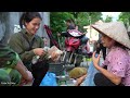 Small family harvest Pears, Brings them to the market to sell and Cooks Delicious Carp Porridge.