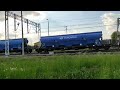 ET22-679 PKP Cargo z składem wagonów zbożowych