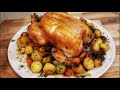 How to roast a whole chicken in the oven and avoid making it dry!