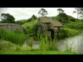 Hobbiton Movie Set with TheOneRing.net