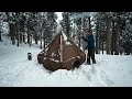 Solo camping in a blizzard | It's safe inside the tent even in a stormy forest
