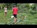 The homeless boy and girl burst into tears when the garden owner kicked them out of their residence